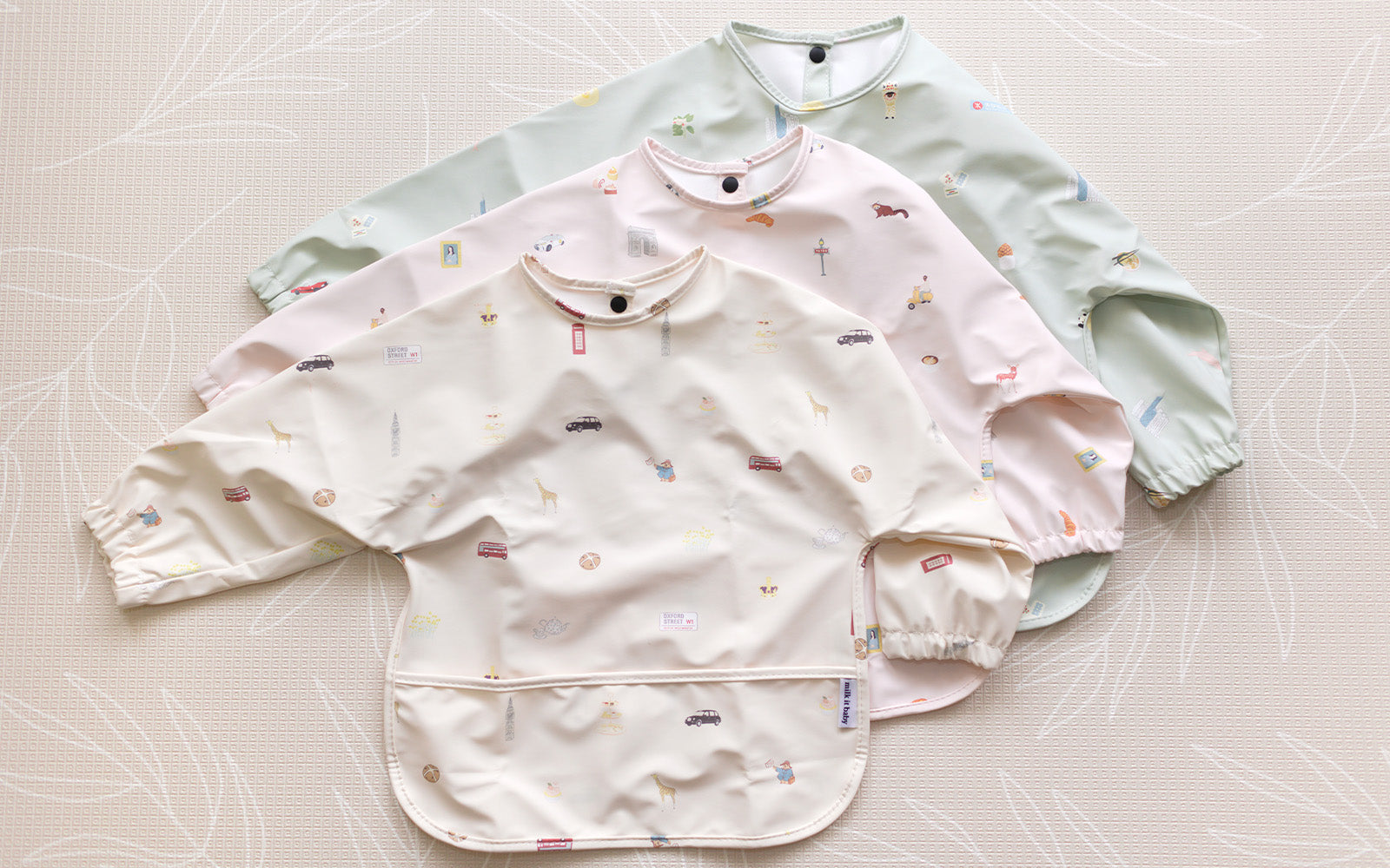 Waterproof Sleeved Bib - London City