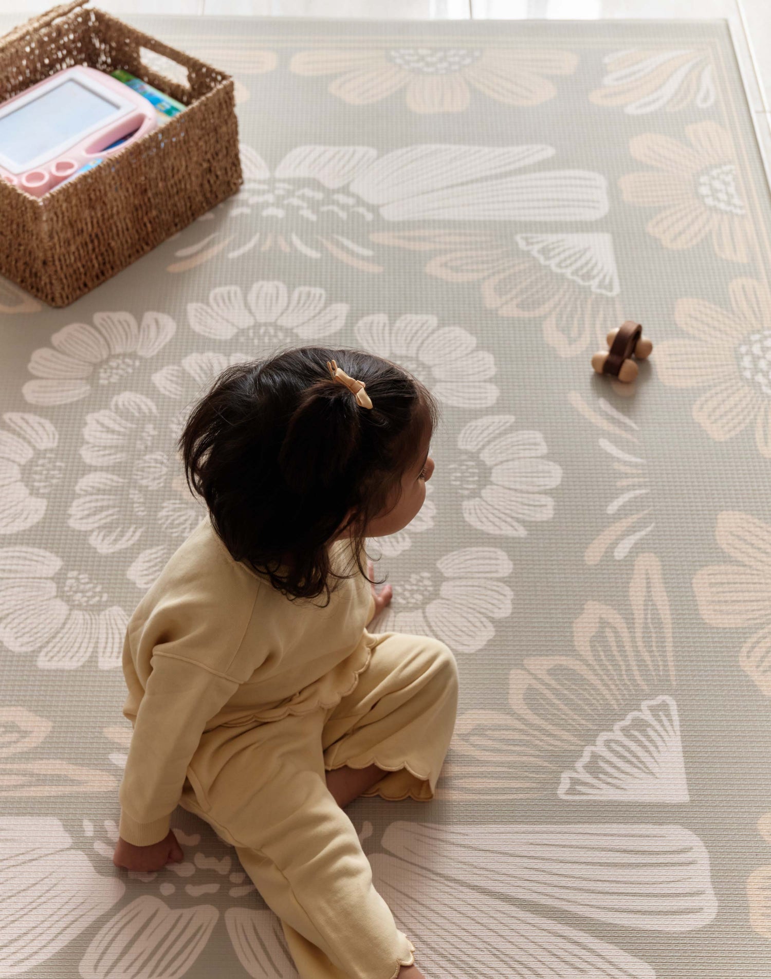 Boho Bloom And Beige Leaf Reversible Playmat