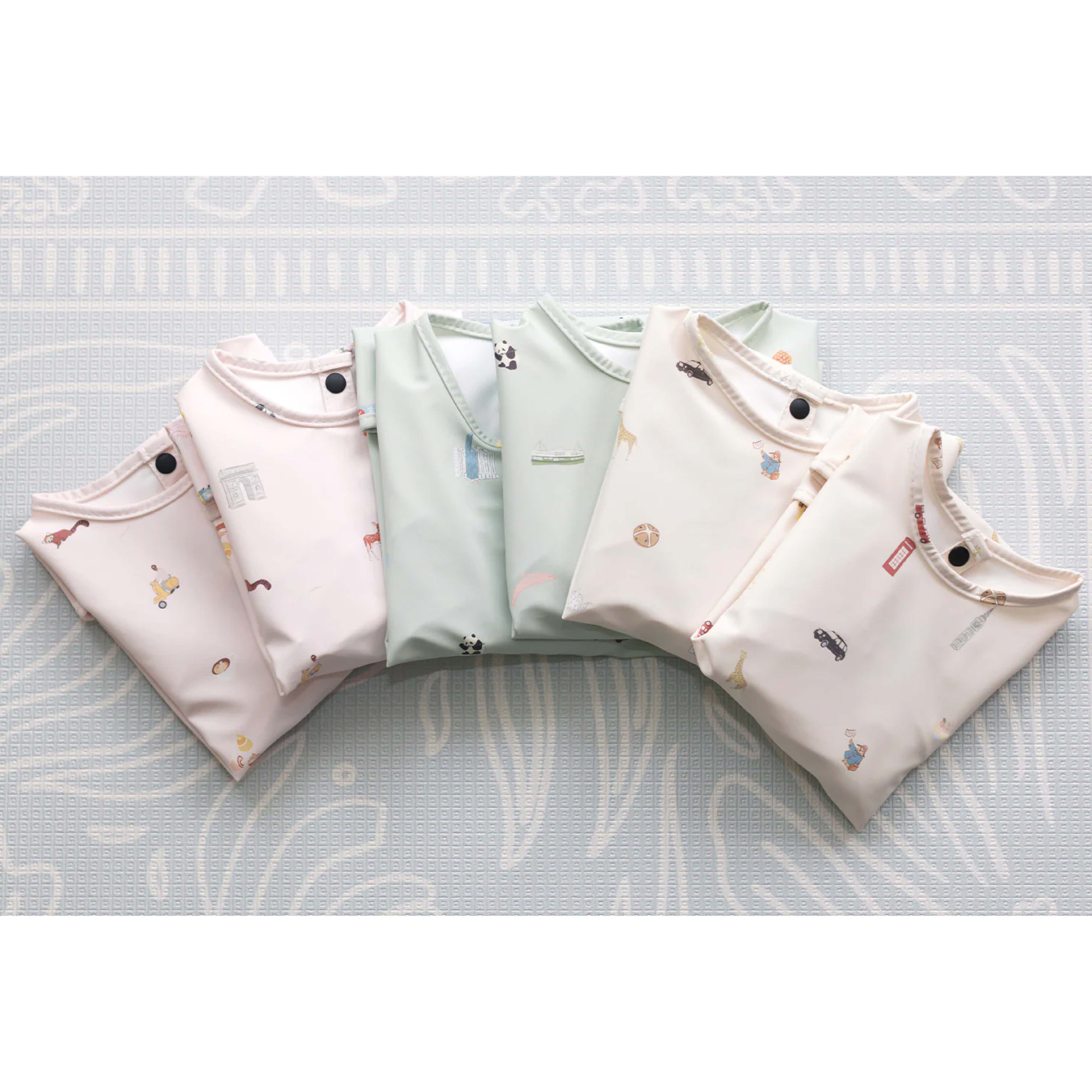 Waterproof Sleeved Bib - Paris City