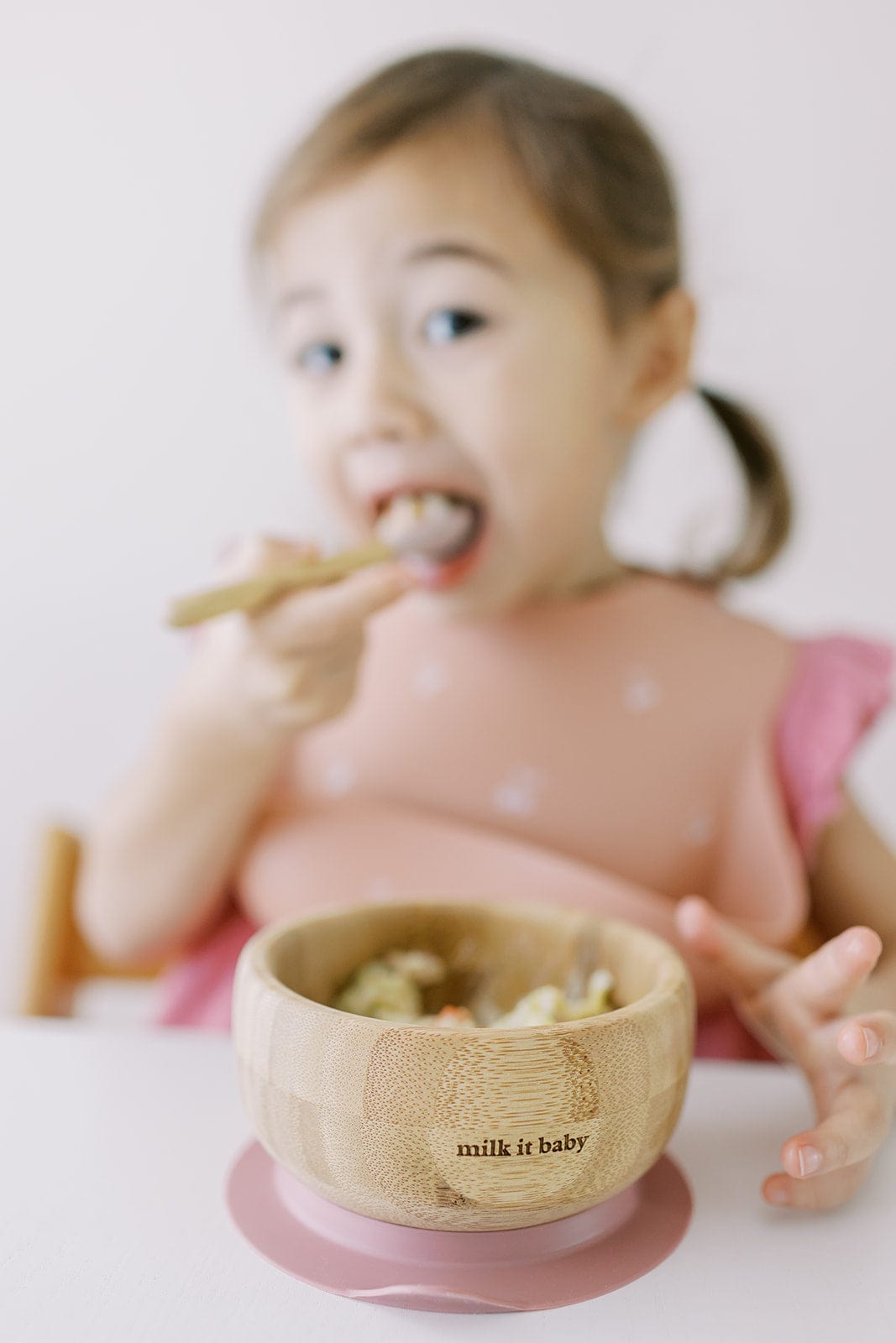 竹吸力嬰兒碗湯匙 - 灰粉色